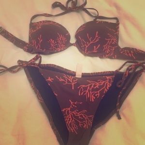 VS bikini